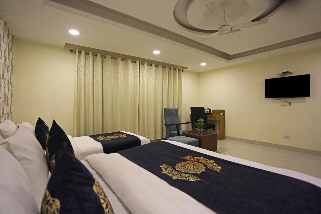 Hotel Grand Suites By D'Capitol Near Delhi Airport Nowe Delhi Zewnętrze zdjęcie