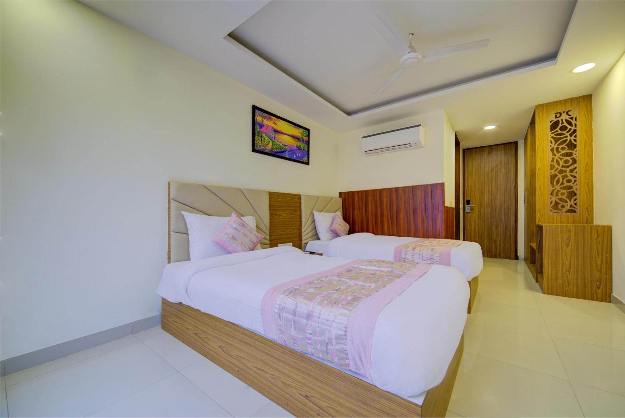 Hotel Grand Suites By D'Capitol Near Delhi Airport Nowe Delhi Zewnętrze zdjęcie