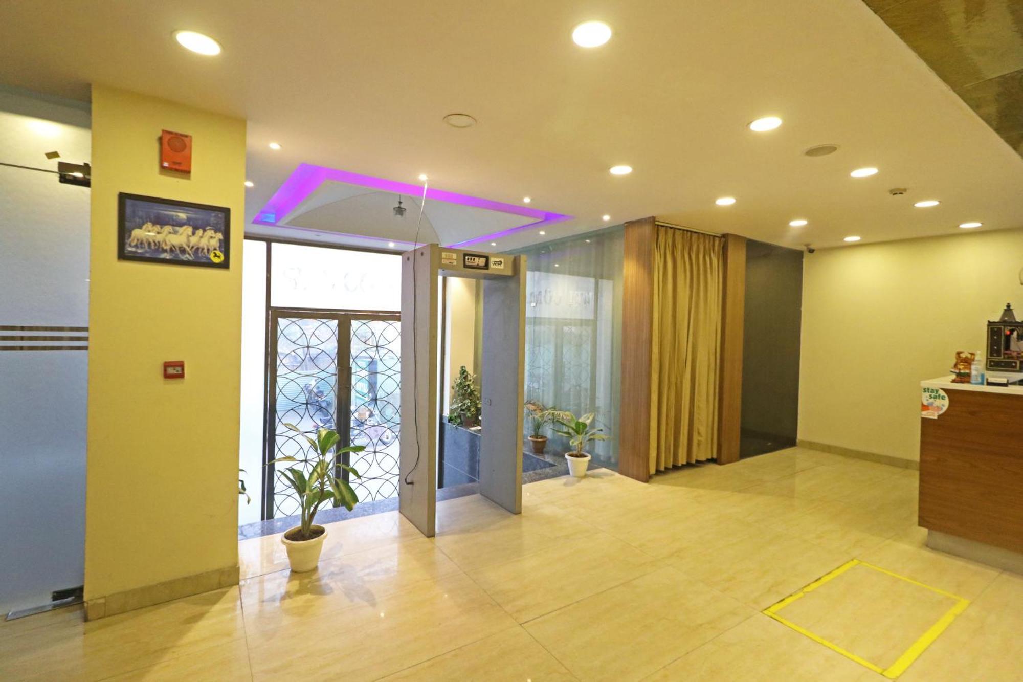 Hotel Grand Suites By D'Capitol Near Delhi Airport Nowe Delhi Zewnętrze zdjęcie