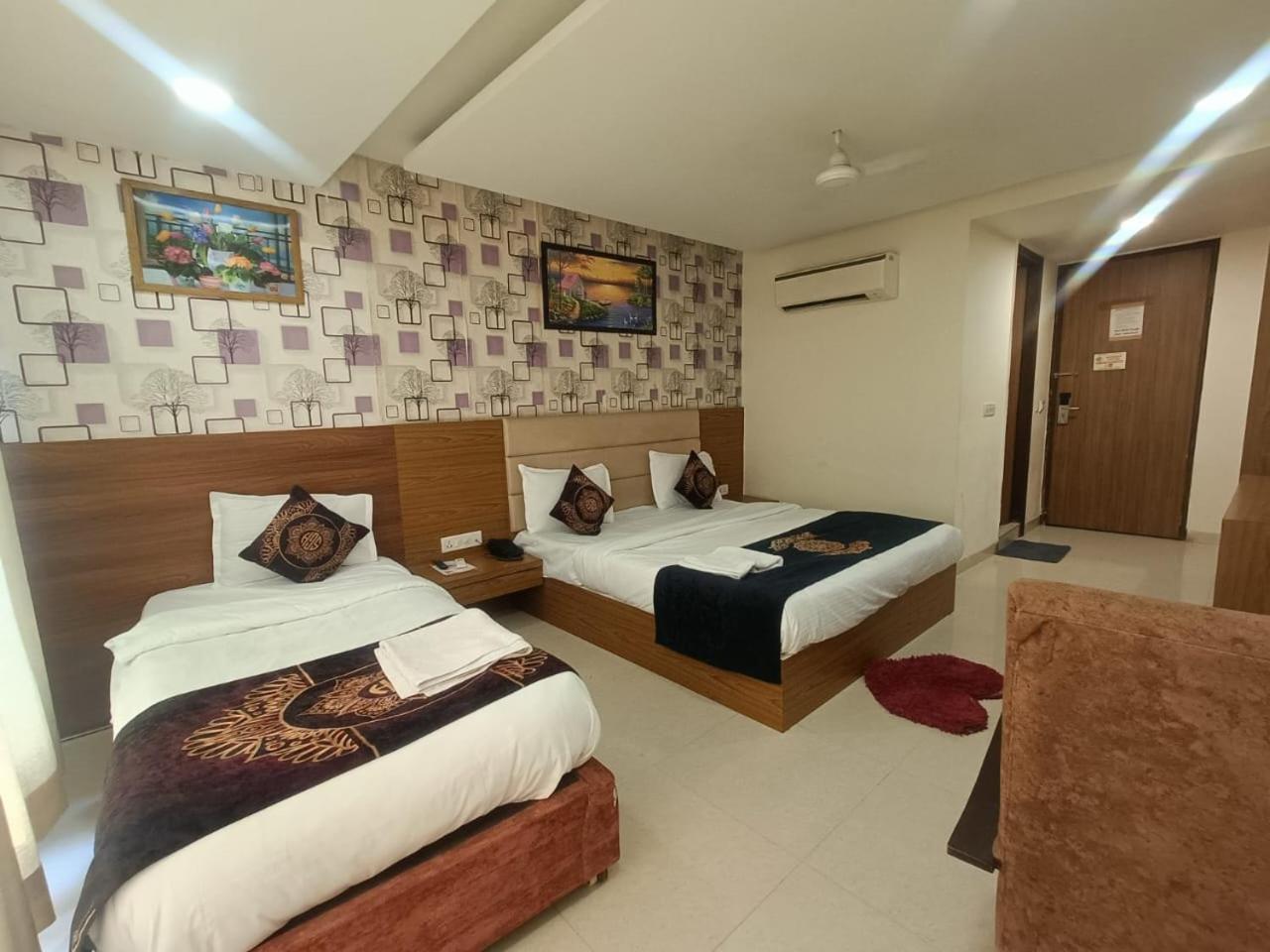 Hotel Grand Suites By D'Capitol Near Delhi Airport Nowe Delhi Zewnętrze zdjęcie