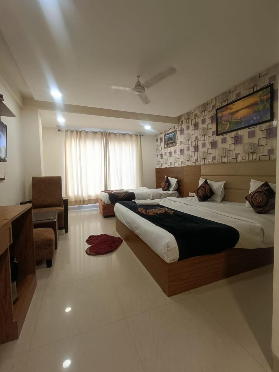 Hotel Grand Suites By D'Capitol Near Delhi Airport Nowe Delhi Zewnętrze zdjęcie
